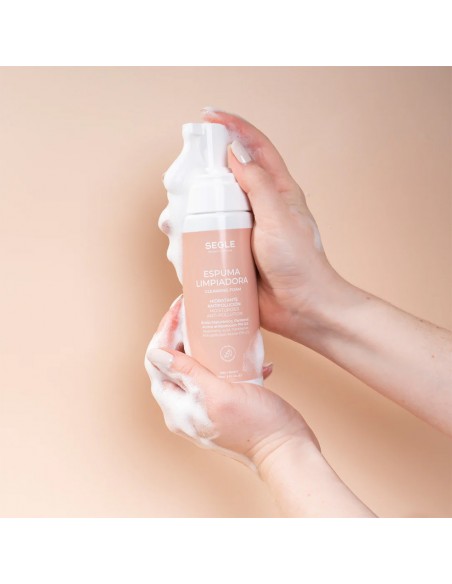 SEGLE PACK IMPRESCINDIBLES FARMASANJULIAN (LIMPIEZA+ EXFOLIACIÓN + PROTECCIÓN SOLAR)