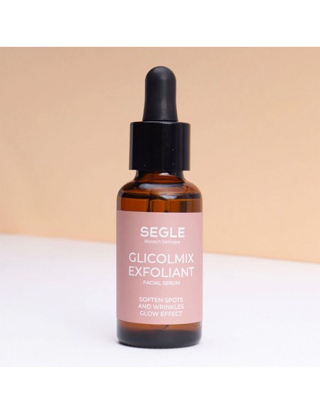 SEGLE PACK IMPRESCINDIBLES FARMASANJULIAN (LIMPIEZA+ EXFOLIACIÓN + PROTECCIÓN SOLAR)