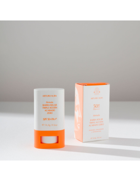 ARTURO ALBA BARRA SOLAR TRIPLE ACCIÓN Acabado Zero SPF 50+ PA++++