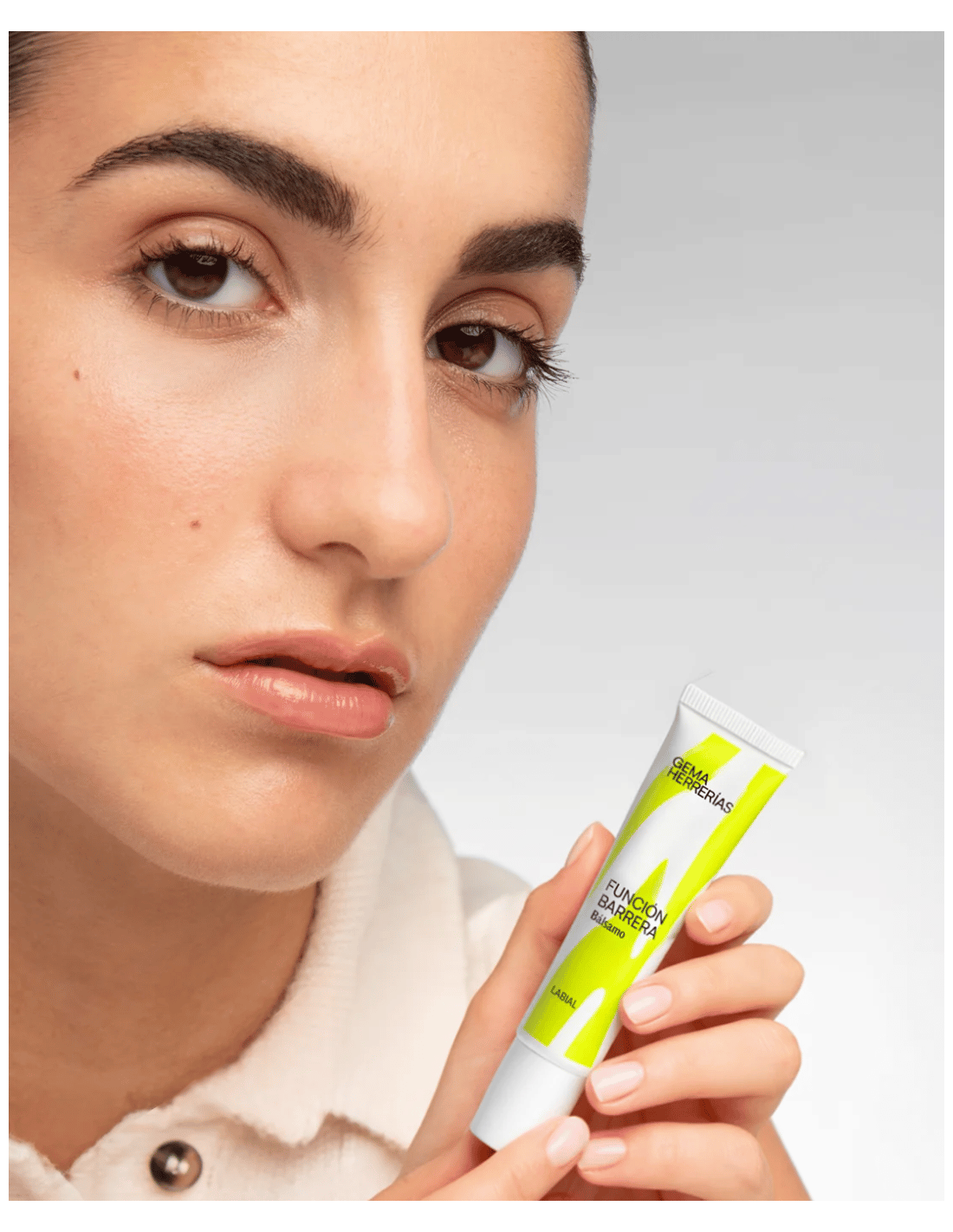 GH FUNCIÓN BARRERA BÁLSAMO LABIAL 15ml